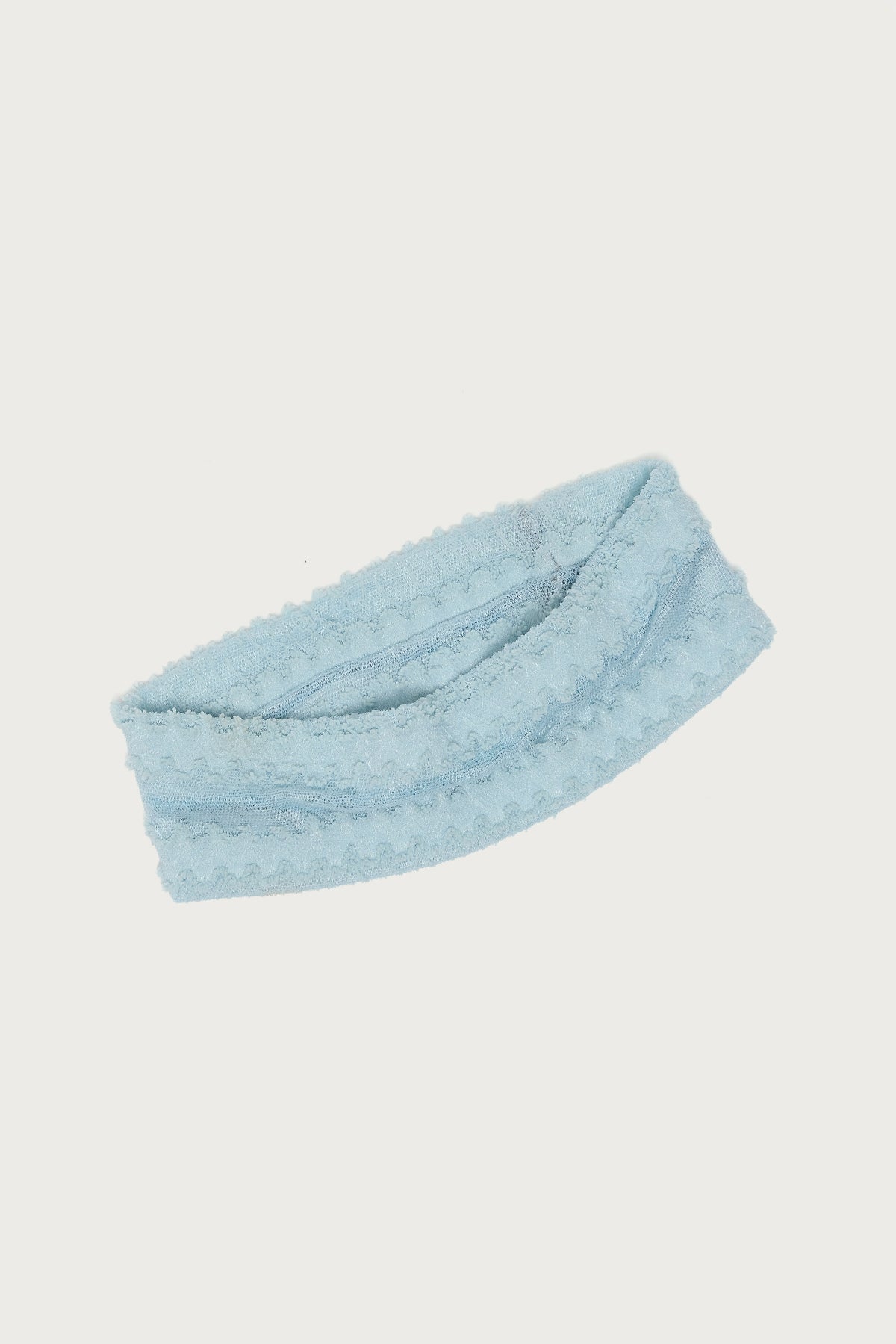 Lacey Textured Headband - Image 3
