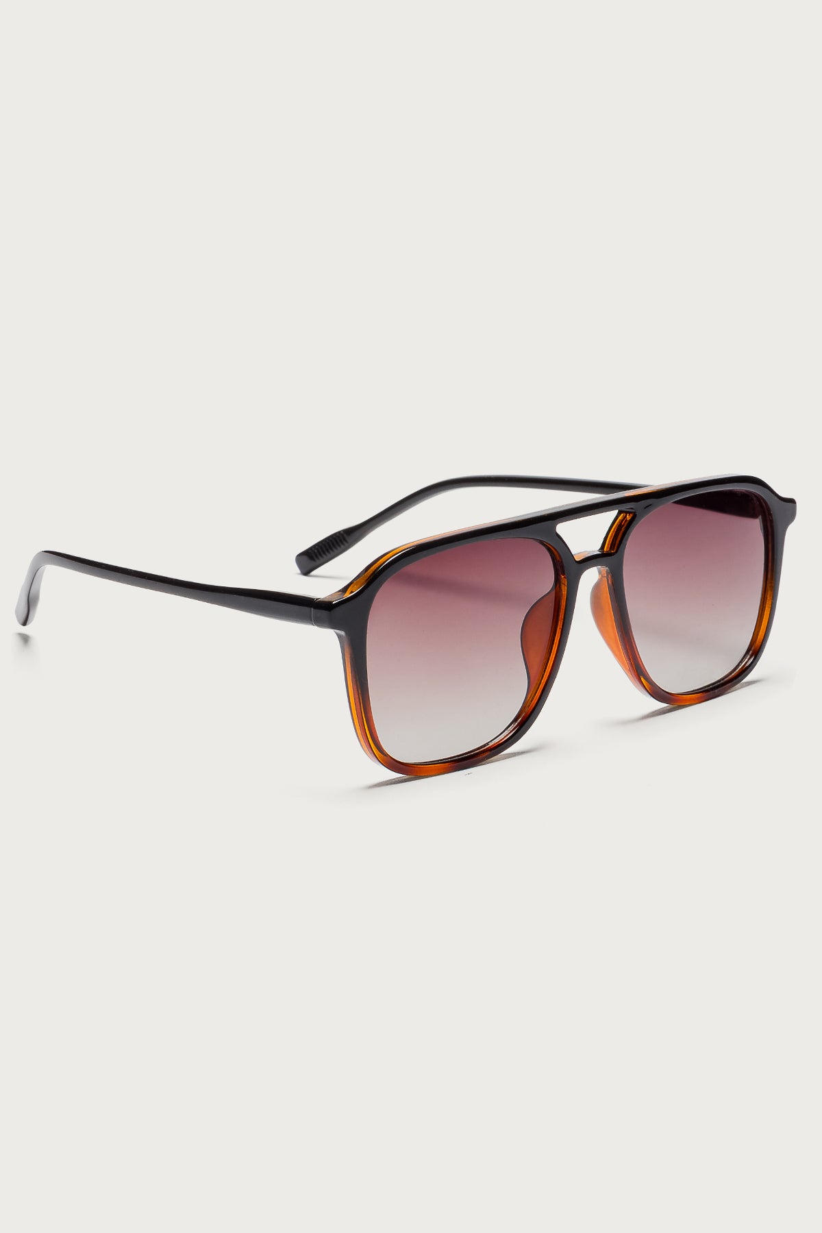 Katirina Square Sunglasses - Image 3