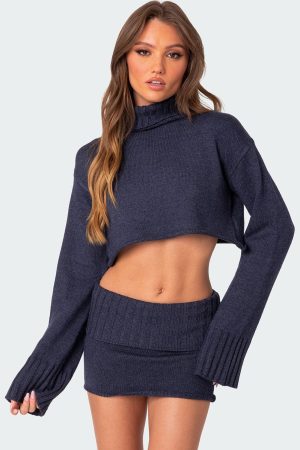 Gino Cropped Turtle Neck Sweater
