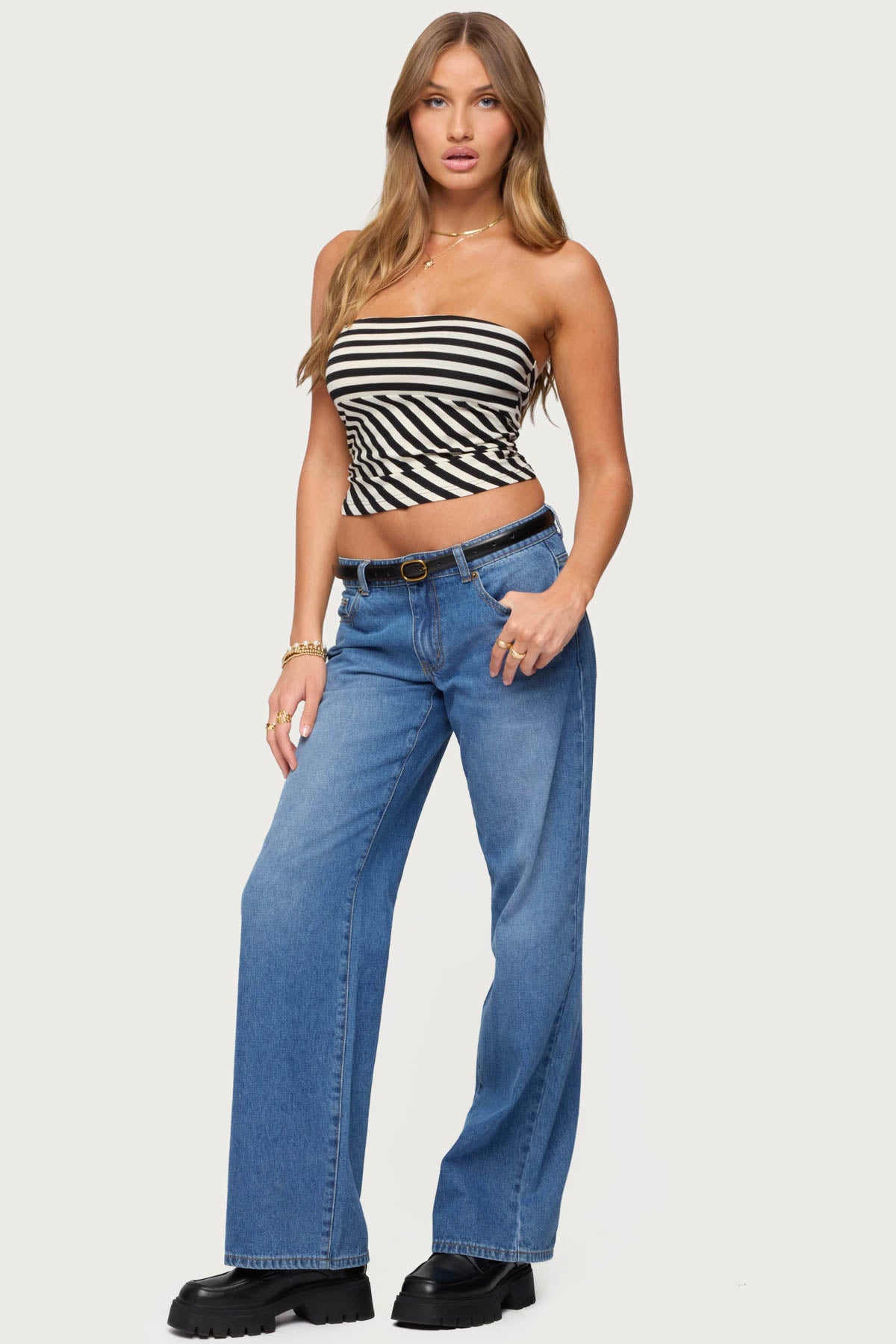 Nikoletta Low Rise Straight Leg Jeans - Image 4
