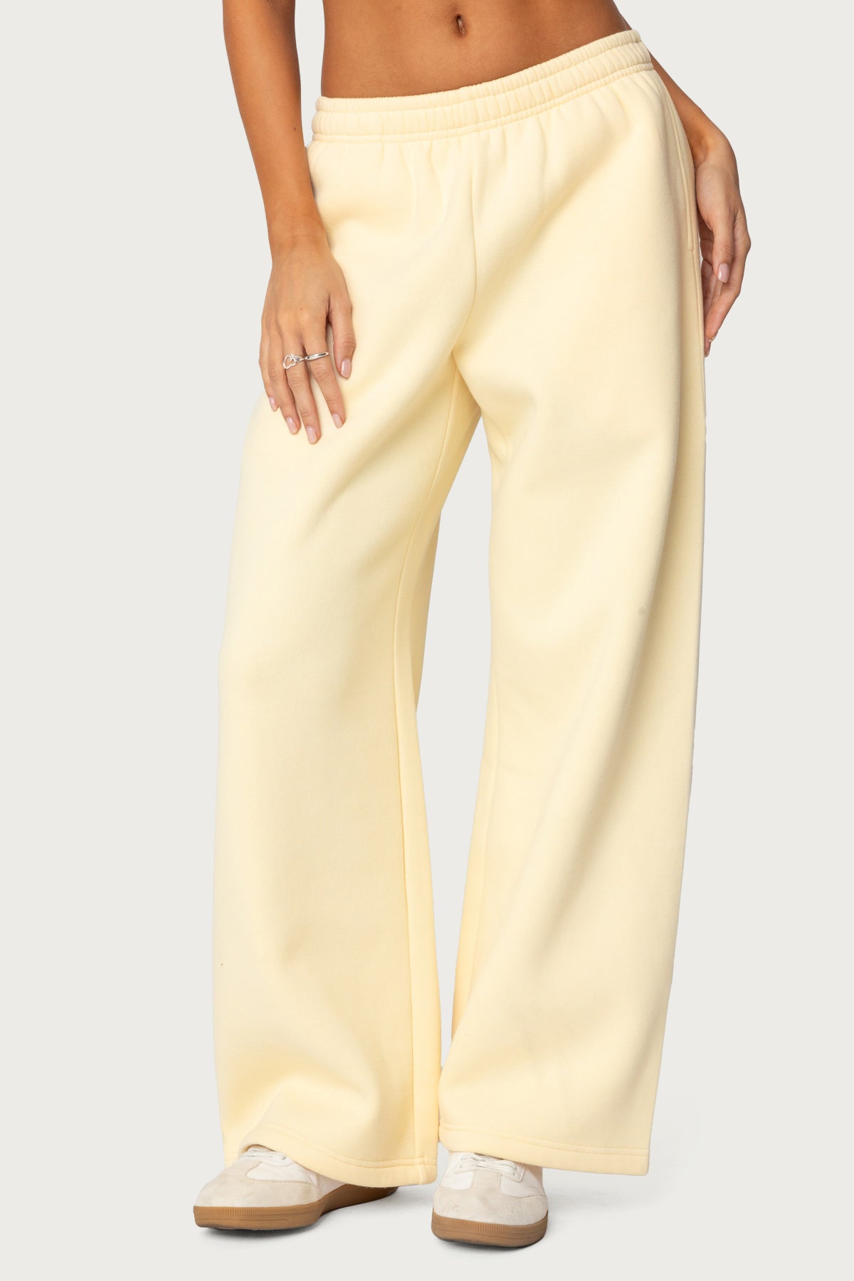Bonney Bow Detail Sweatpants - Image 2