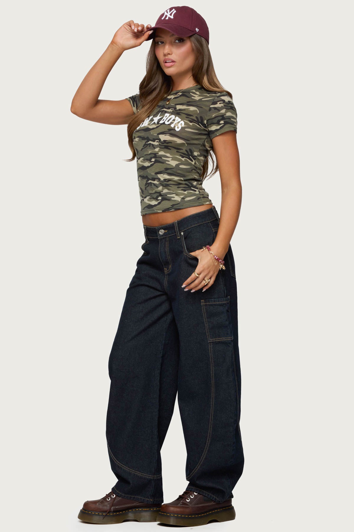 Aden Contrast Stitch Low Rise Barrel Jeans - Image 3