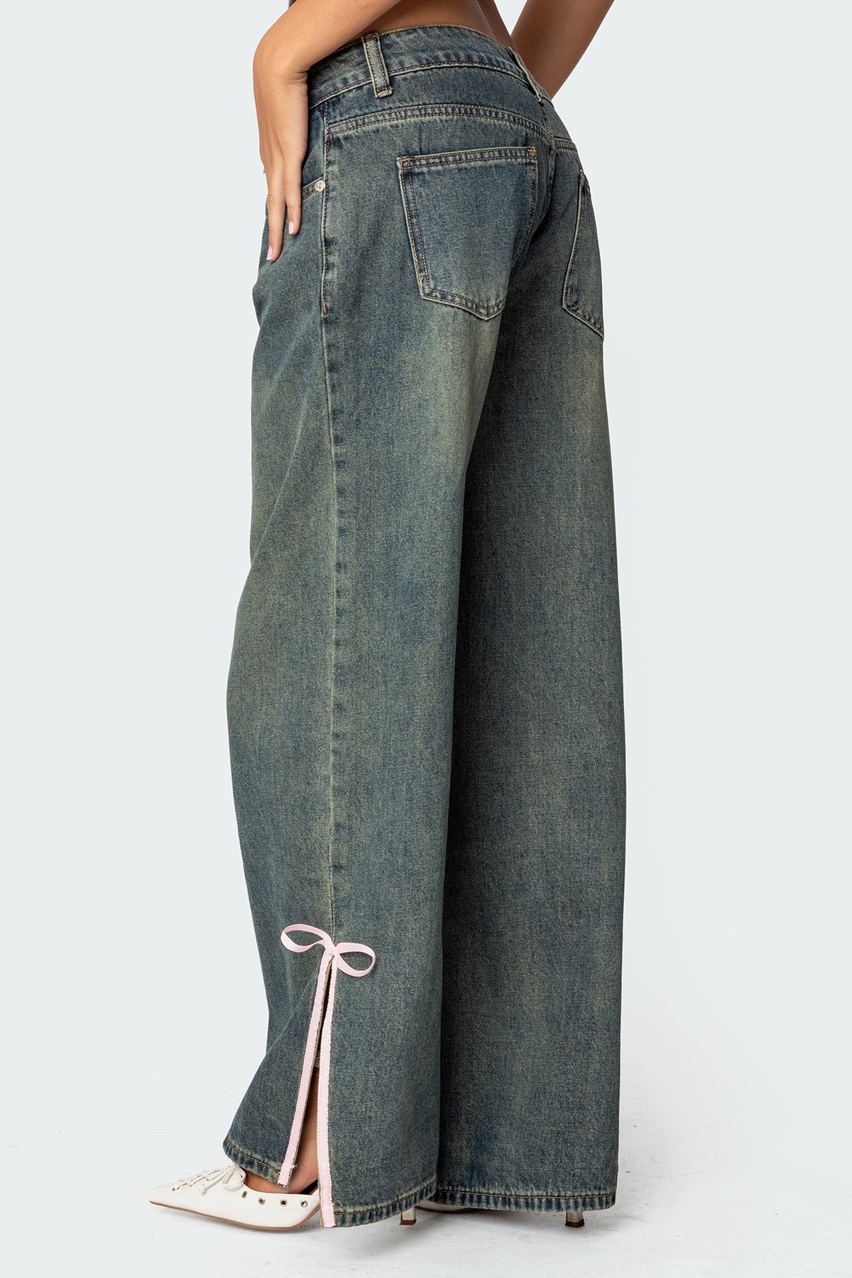 Bow Slitted Vintage Washed Low Rise Baggy Jeans - Image 3