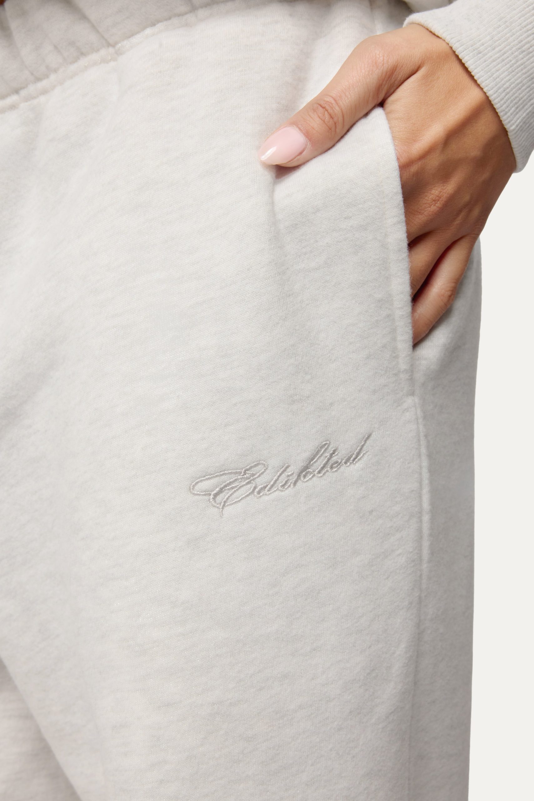 Basic Girl Wide Leg Edikted Sweatpants - Image 2