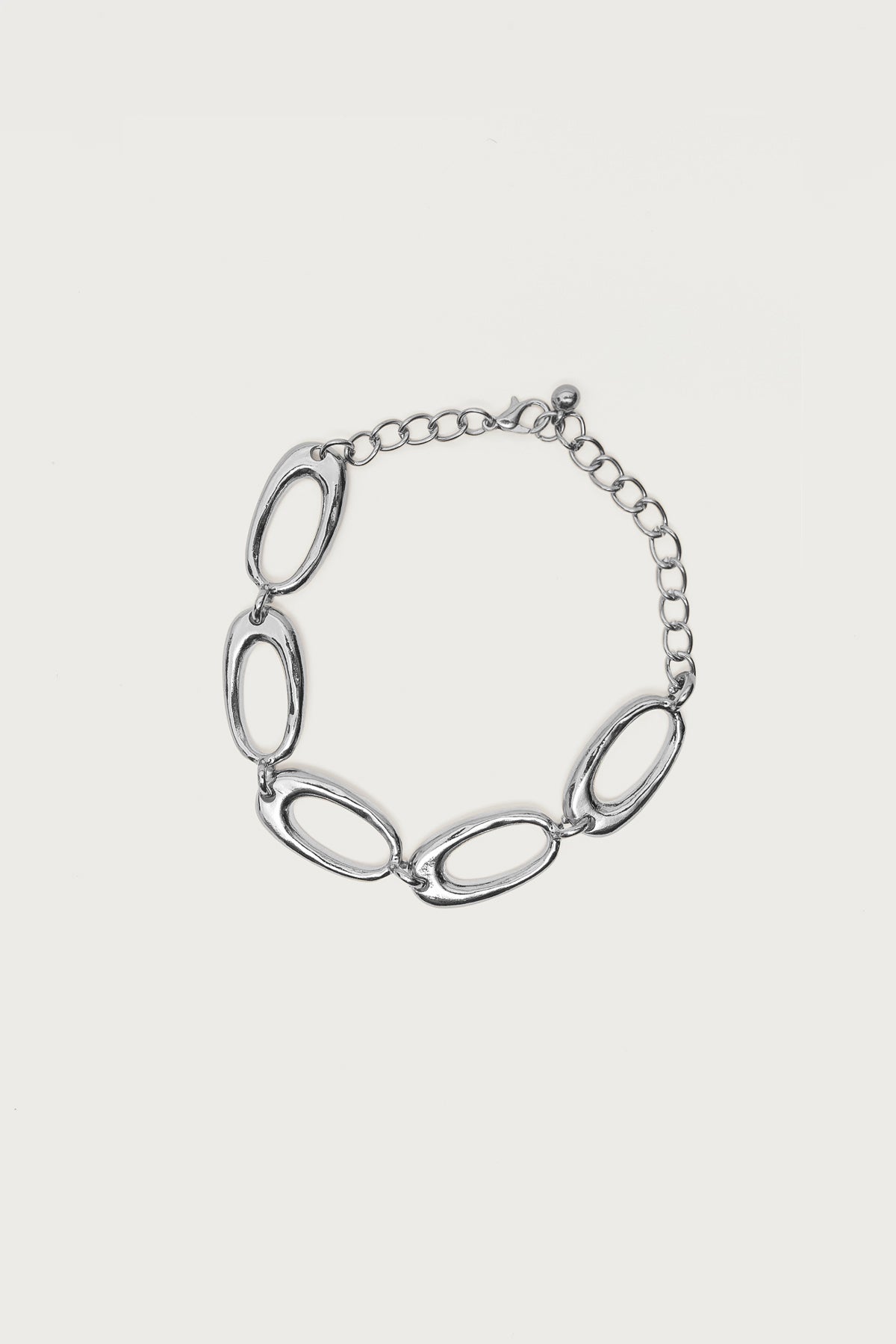 Linked Oval Chain Bracelet - Image 2