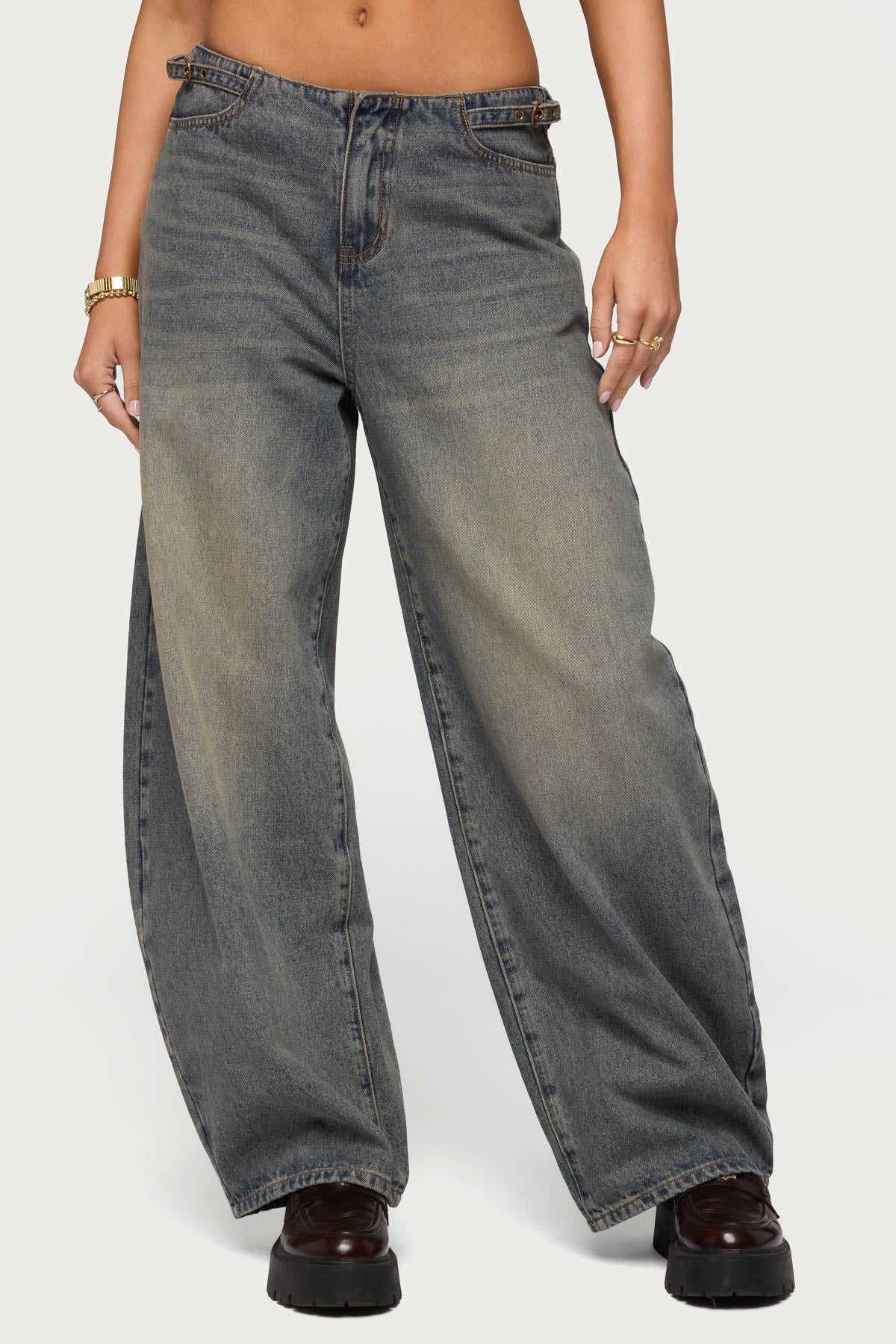 Side Belt Low Rise Barrel Jeans - Image 2
