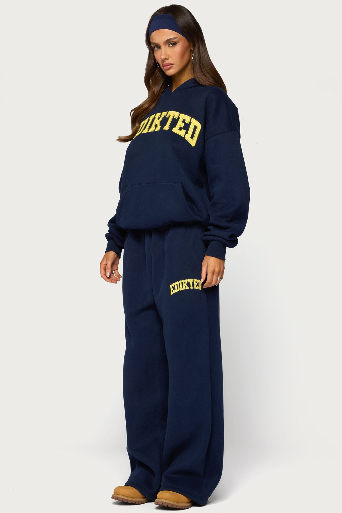 Edikted Crush Sweatpants - Image 3