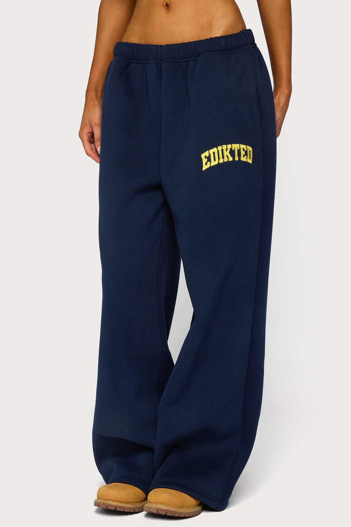 Edikted Crush Sweatpants - Image 4