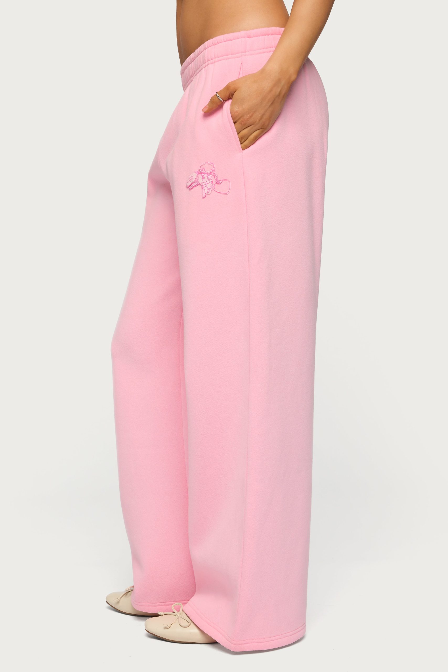 Keychain Cutie Straight Leg Sweatpants - Image 3