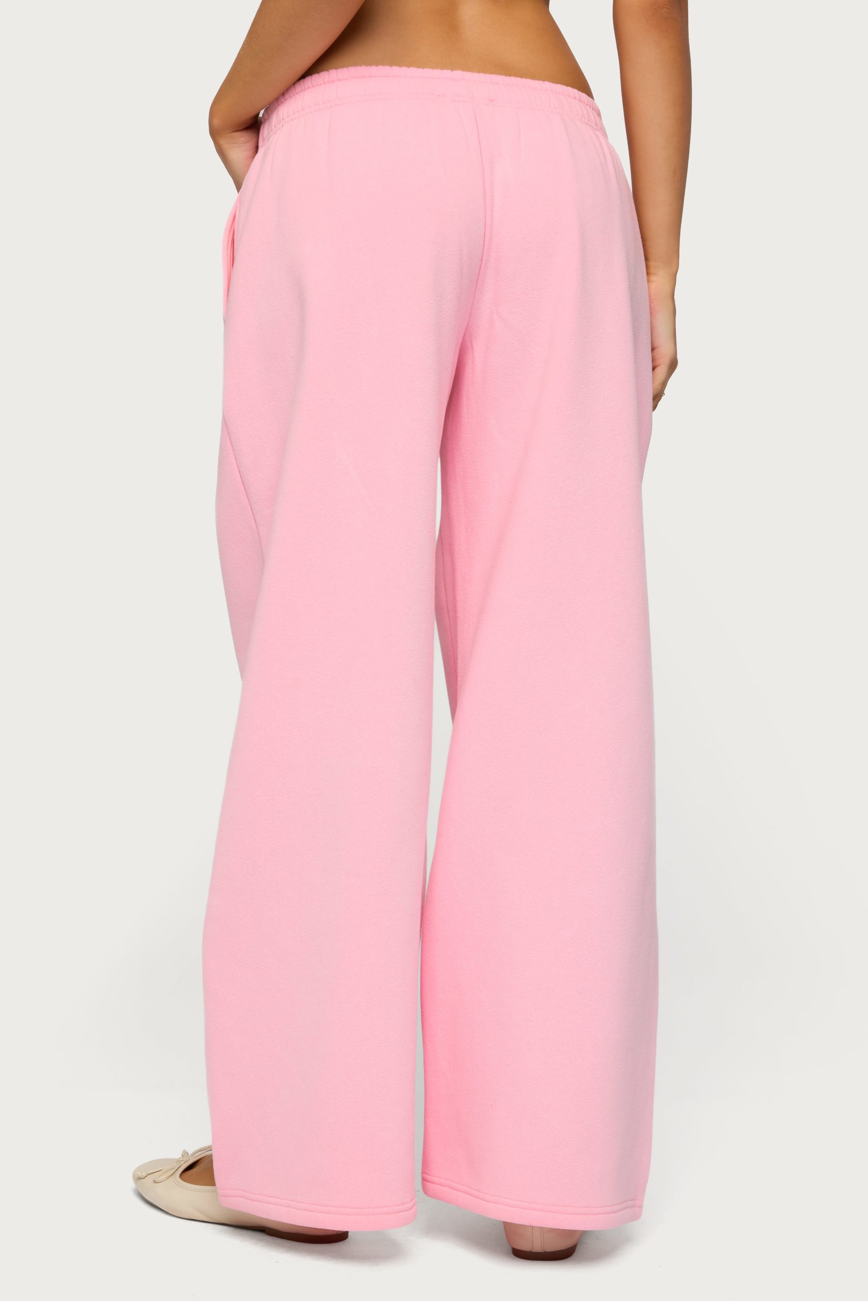 Keychain Cutie Straight Leg Sweatpants - Image 4