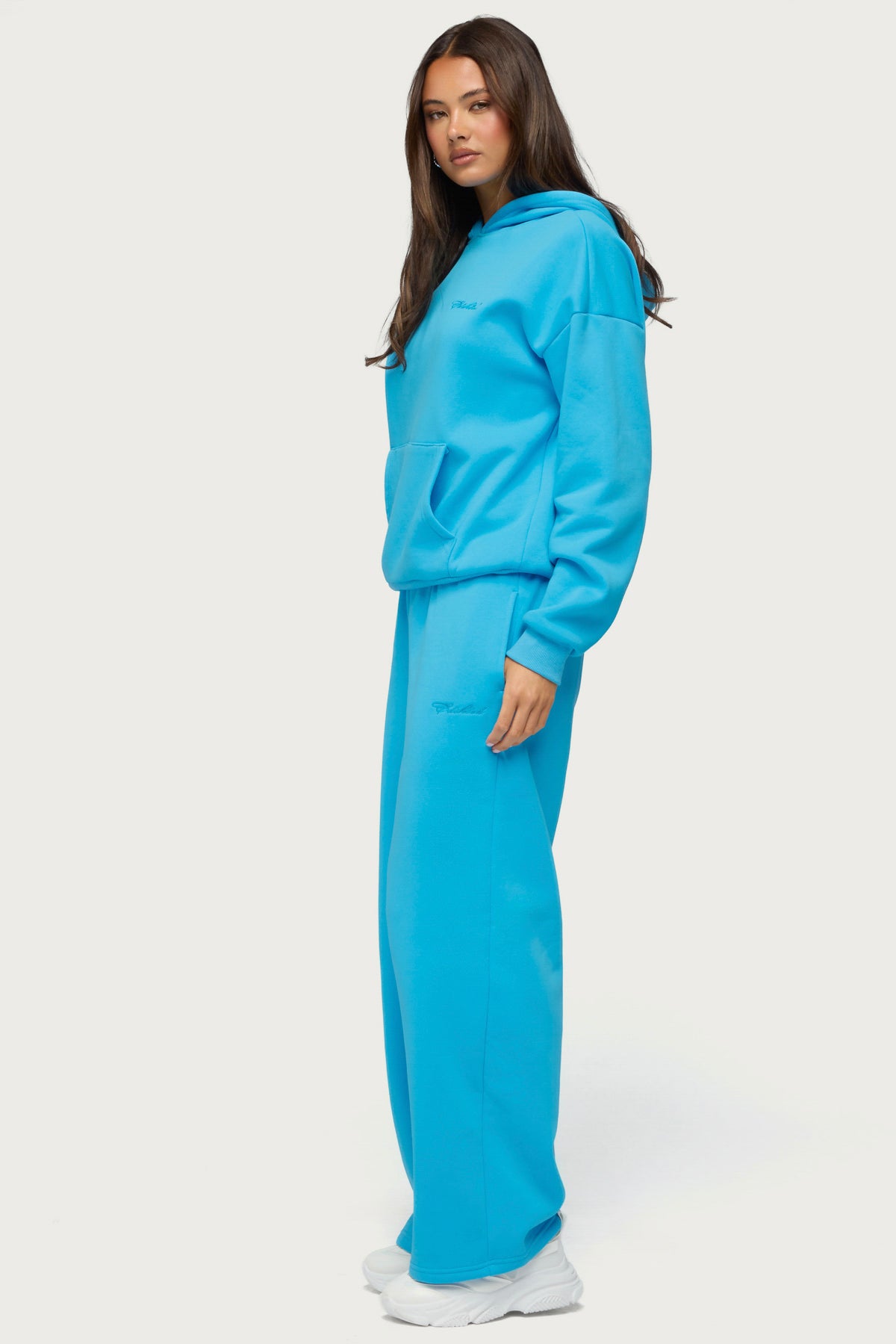 Basic Girl Oversized Edikted Hoodie - Image 6