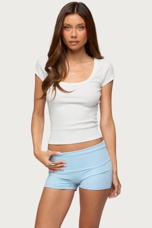 Nadiah Ribbed Scoop Neck T Shirt