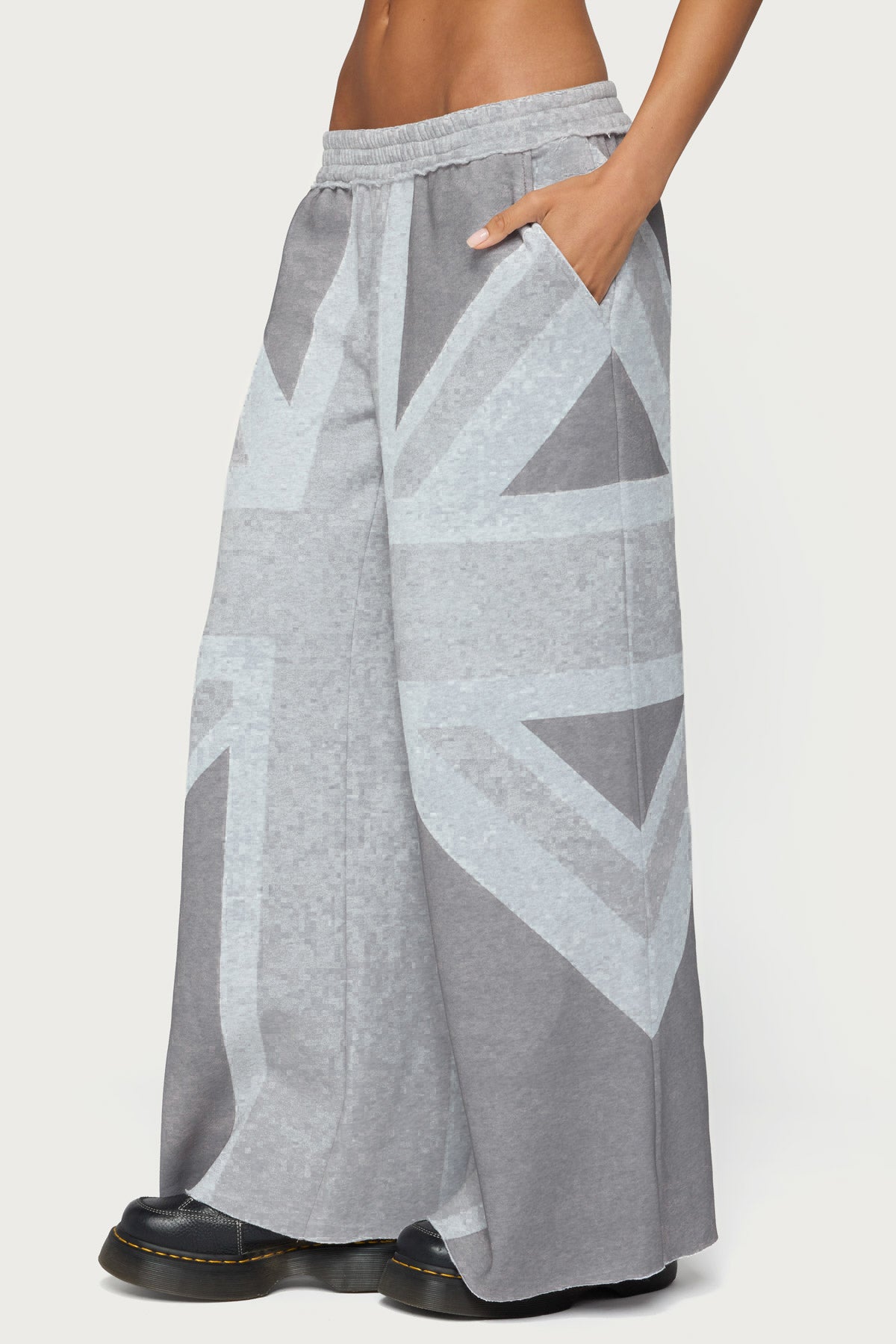 London Rush Wide Leg Sweatpants - Image 3