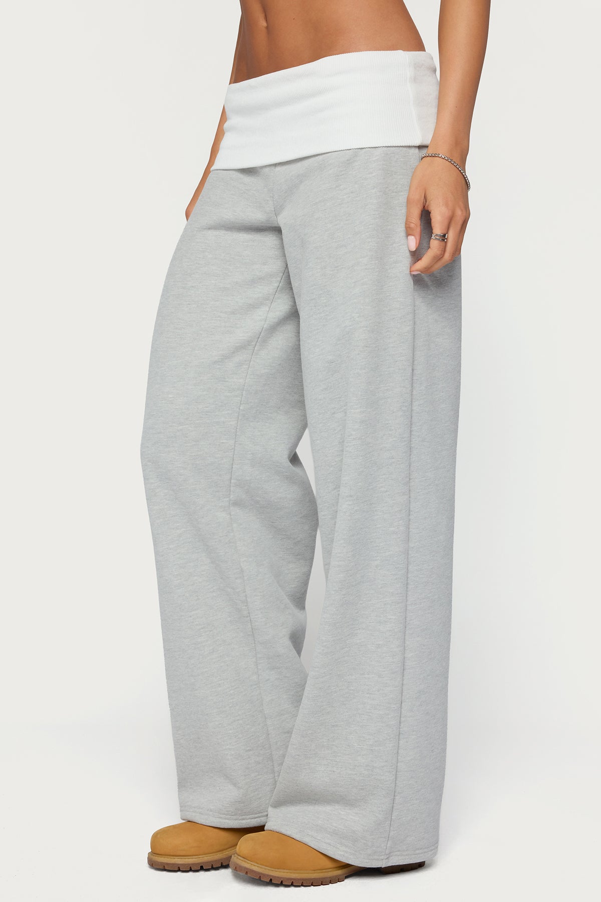 Idha Contrast Foldover Baggy Sweatpants - Image 4